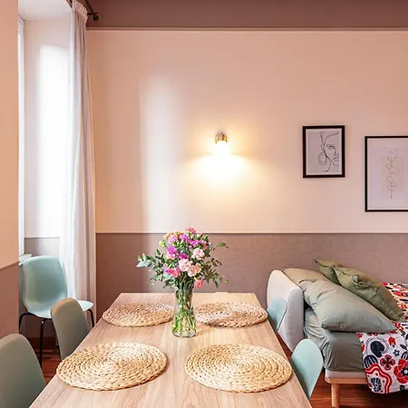 Palazzo Borgia Ai Banchi Vecchi Lägenhet