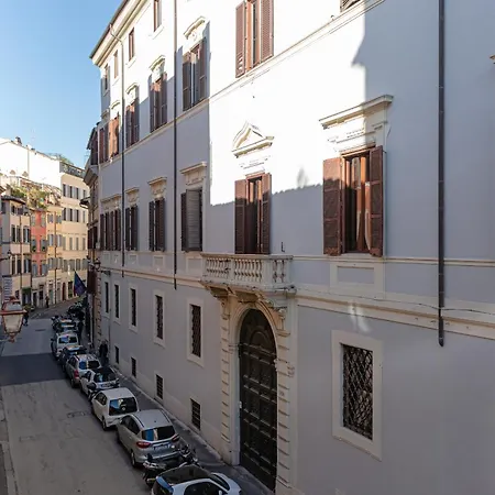 Palazzo Borgia Ai Banchi Vecchi Lägenhet *